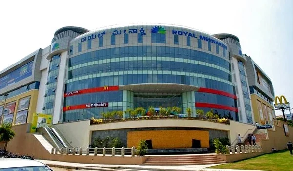 Featured Image of Malls Near Prestige Eaton Park